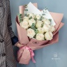15 пионовидных роз "White o'hara"