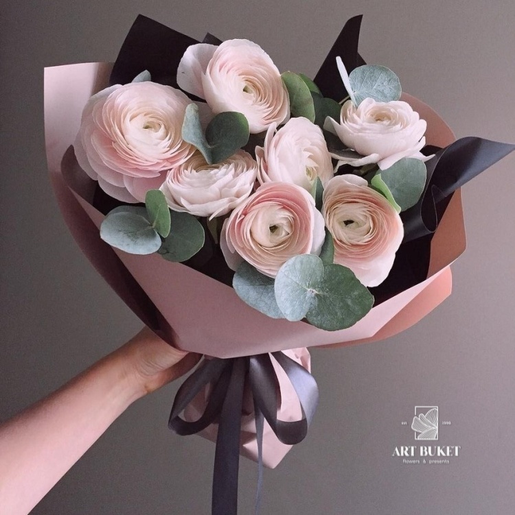 Первый поцелуй